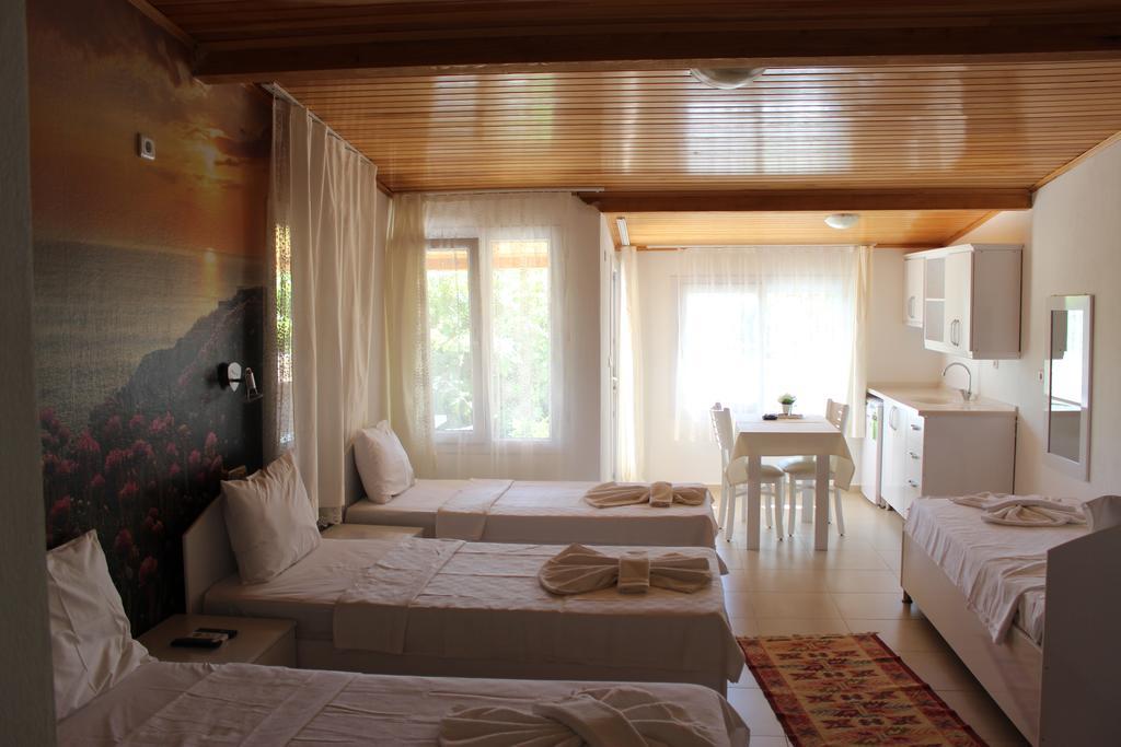 Huzur Hotel Siğacık Εξωτερικό φωτογραφία